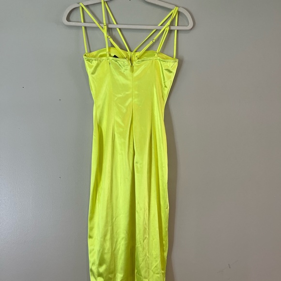 Neon yellow dress NWT - Picture 3 of 6